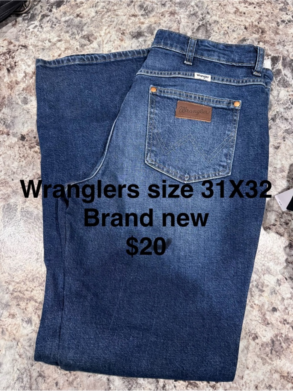 Wrangler Men’s Dark Blue Relaxed Fit Jeans
